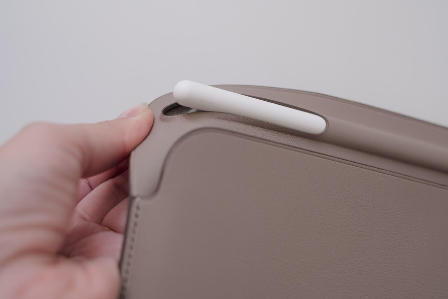 Apple純正 iPad Pro用レザースリーブケース トープ 10.5インチ用をiPad 