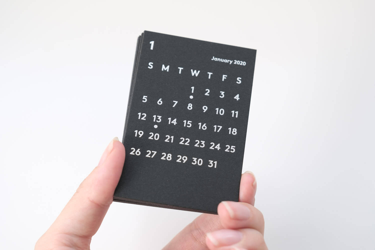 JACKAL（ジャッカル）クララカレンダー 2020年のブラック 卓上カレンダーのカード型のカレンダー